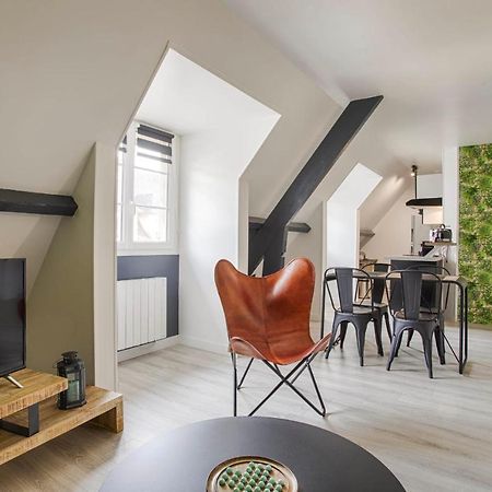 La Casa Centra Charm At Falaise'S Downtown Apartment Falaise  Exterior photo